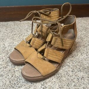 SOREL Joanie™ IV Lace Wedge Sandals